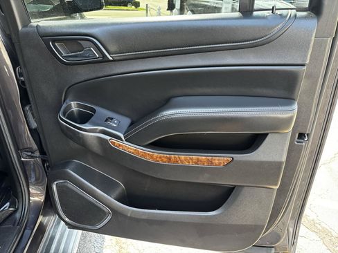 Used 2016 Chevrolet Suburban LTZ AWD/4WD image 23