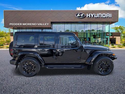 Used 2021 Jeep Wrangler Unlimited Sahara w/ Safety Group image 3