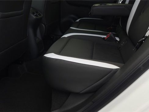 New 2026 Buick Envision Sport Touring image 23