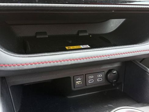 Used 2023 Toyota Highlander XSE FWD image 20