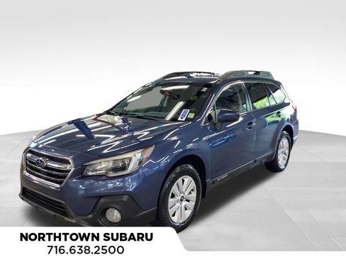 Used 2019 Subaru Outback 2.5i Premium AWD/4WD image 1