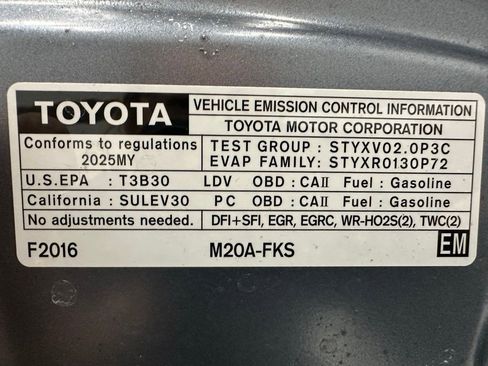 Used 2025 Toyota Corolla LE FWD image 66