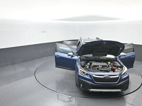Used 2022 Subaru Outback Touring XT AWD/4WD image 41