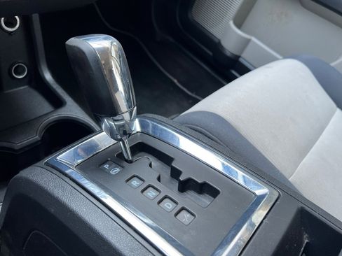 Used 2009 Dodge Journey SXT w/ Flexible Seating Group image 20