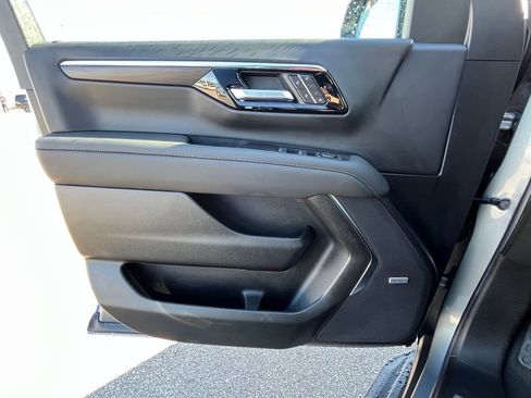 New 2026 Chevrolet Tahoe LT w/ Comfort Package AWD/4WD image 7