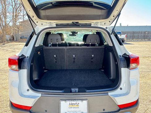 Used 2025 Chevrolet TrailBlazer LT w/ Driver Confidence Package image 29