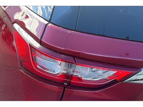 Used 2019 Chevrolet Traverse Premier image 30