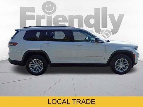 Used 2023 Jeep Grand Cherokee L Laredo AWD/4WD image 5