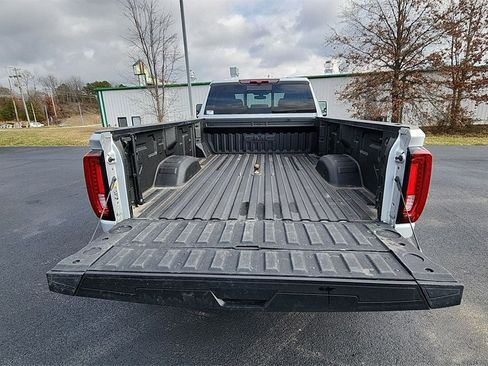 Used 2022 GMC Sierra 3500 SLT w/ SLT Convenience Package image 28