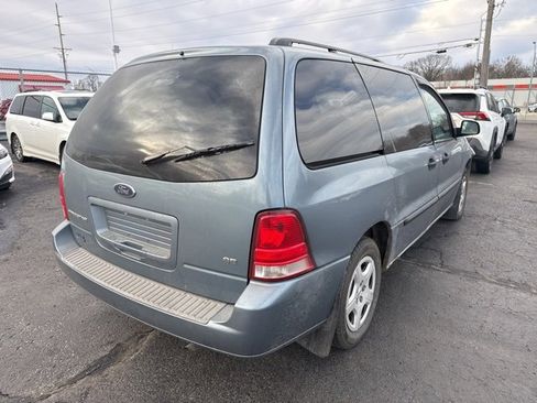 Used 2004 Ford Freestar SE image 16