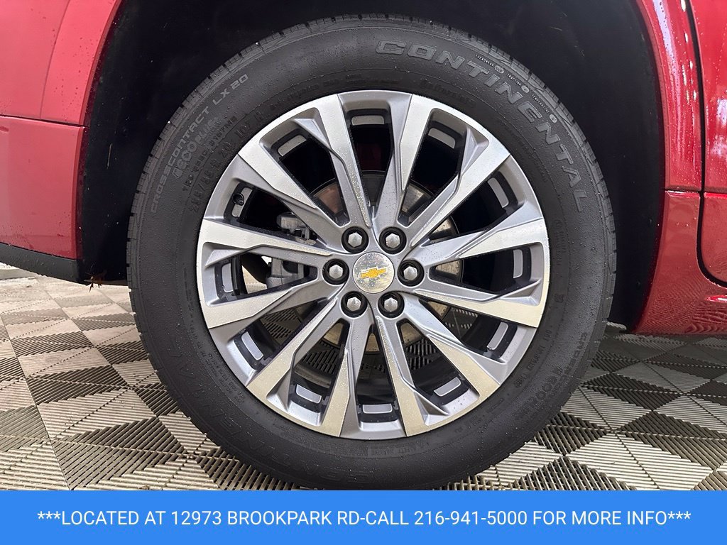 Used 2022 Chevrolet Traverse Premier w/ LPO, Floor Liner Package AWD/4WD image 30