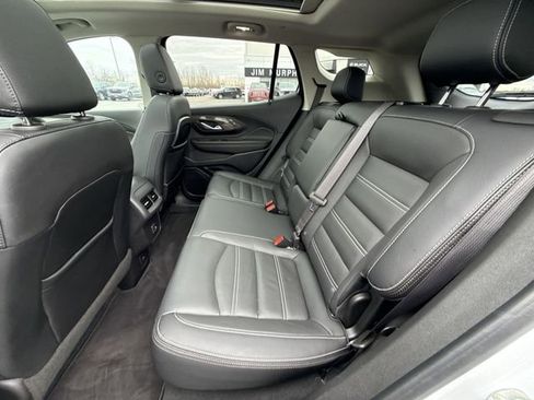 Used 2022 GMC Terrain Denali image 26