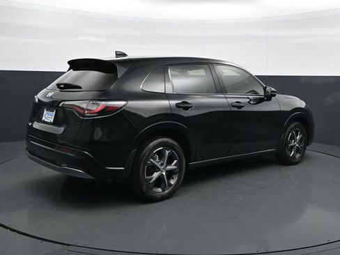Used 2024 Honda HR-V EX-L image 7