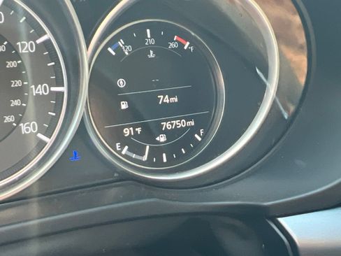 Used 2018 MAZDA CX-5 Touring w/ Preferred Equipment Package FWD image 6