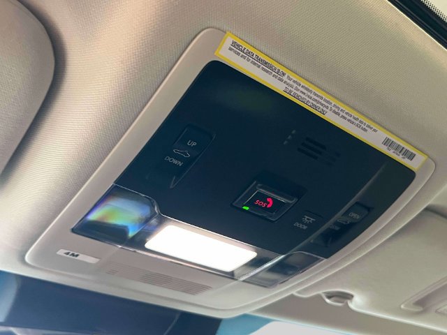 Certified 2024 Lexus ES 300h w/ Premium Package FWD image 38