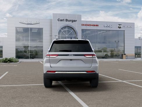 New 2026 Jeep Grand Cherokee Limited w/ Luxury Tech Group II AWD/4WD image 7