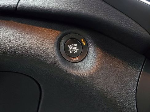 Used 2019 Jeep Cherokee High Altitude image 20