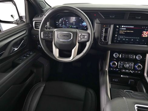 Used 2024 GMC Yukon Denali image 20