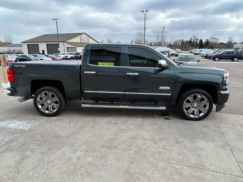Used 2017 Chevrolet Silverado 1500 High Country image 4