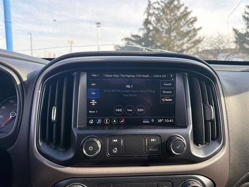 Used 2021 GMC Canyon AT4 image 35