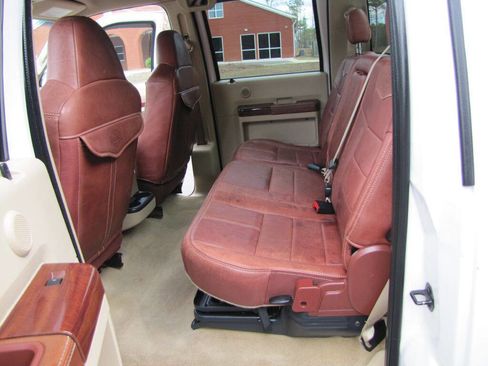 Used 2010 Ford F250 King Ranch image 16