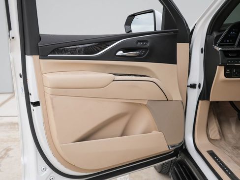 Used 2021 Cadillac Escalade Premium Luxury w/ Driver Assist Tech Package AWD/4WD image 14
