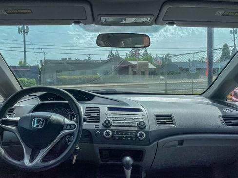 Used 2010 Honda Civic LX image 3