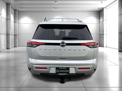 Certified 2025 Nissan Pathfinder SL AWD/4WD image 7