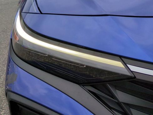 Certified 2024 Hyundai Elantra SEL image 10