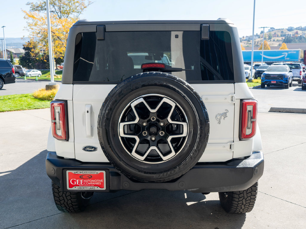 Used 2021 Ford Bronco Outer Banks AWD/4WD image 6