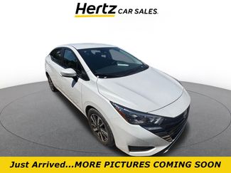 Used 2025 Nissan Versa SV video 1