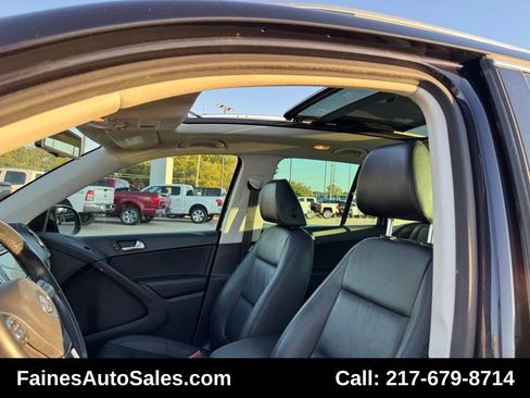 Used 2017 Volkswagen Tiguan SEL image 94