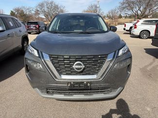 Used 2023 Nissan Rogue S video 2