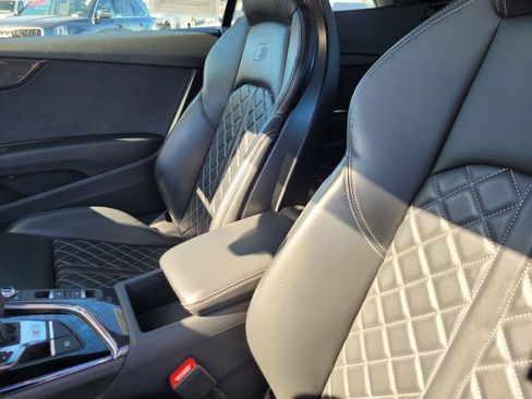 Used 2022 Audi S5 Premium image 15