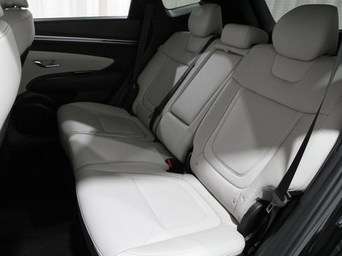 Certified 2024 Hyundai Tucson Limited image 19