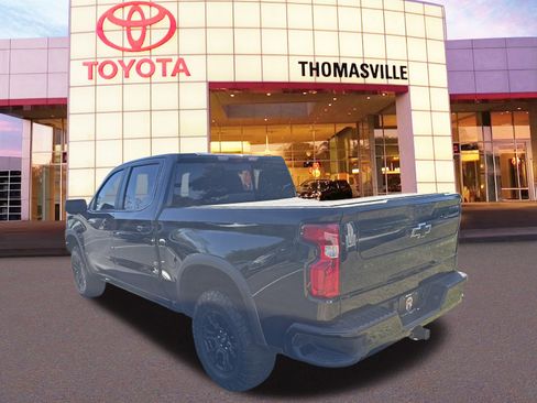 Used 2023 Chevrolet Silverado 1500 ZR2 w/ Technology Package image 7