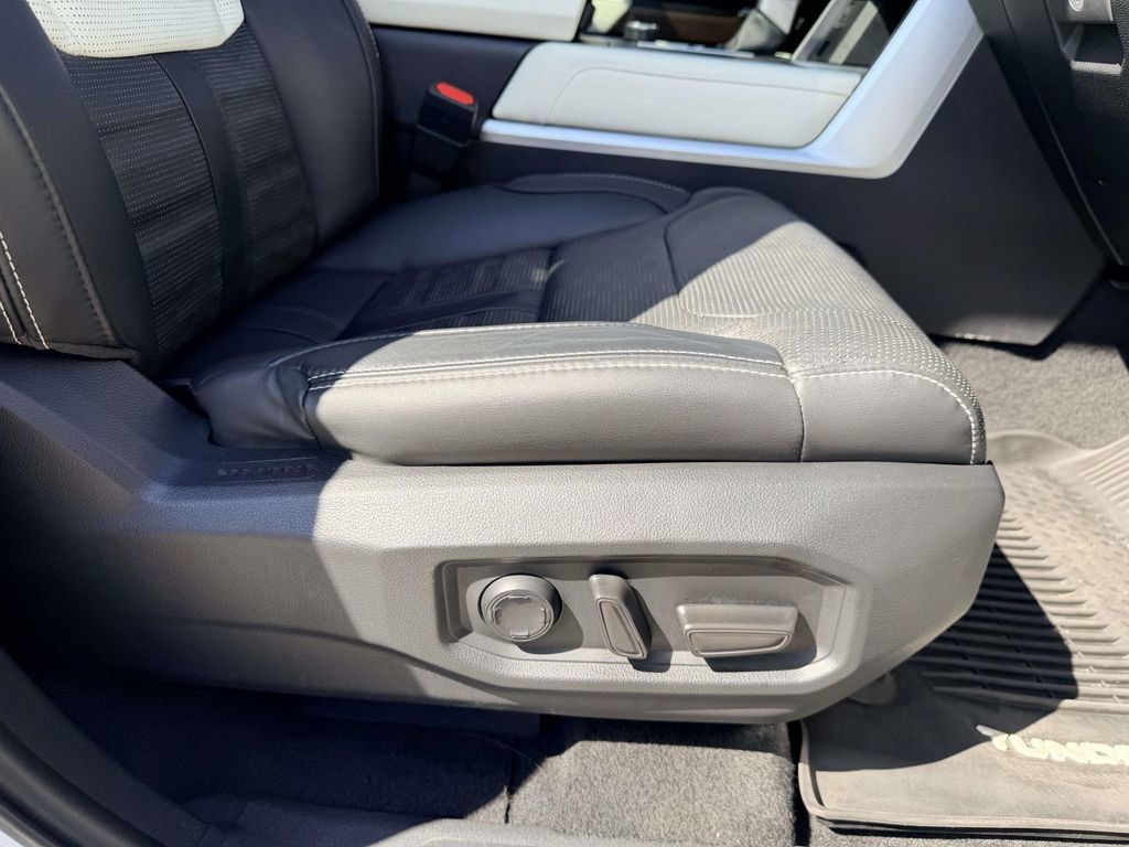Used 2023 Toyota Tundra Capstone AWD/4WD image 12