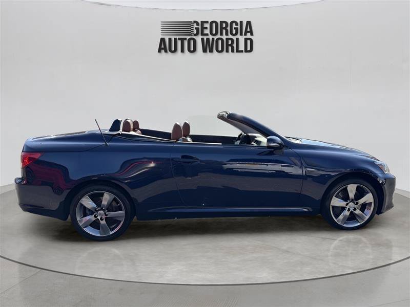 Used 2011 Lexus IS 350C w/ Luxury Pkg RWD image 14