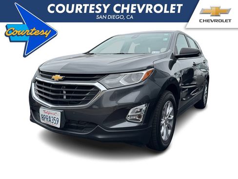 Used 2020 Chevrolet Equinox LS FWD image 1