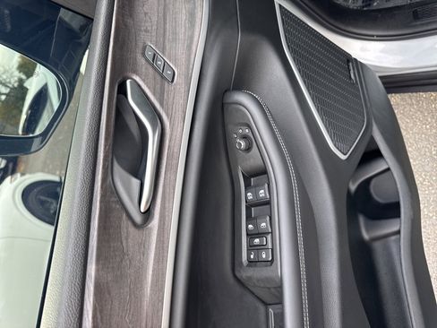 Used 2021 Jeep Grand Cherokee L Limited w/ Luxury Tech Group II image 15