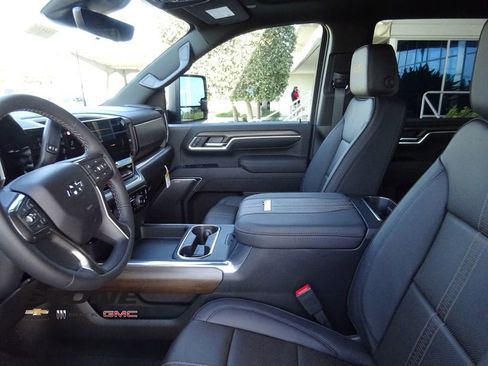 New 2026 Chevrolet Silverado 3500 High Country w/ High Country Premium Package image 14