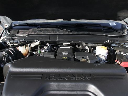 Used 2021 RAM 3500 Big Horn w/ Level 1 Equipment Group image 11