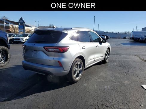 Used 2024 Ford Escape ST-Line w/ Equipment Group 301A image 4