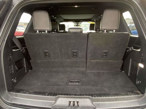 Used 2020 Ford Expedition Limited image 8
