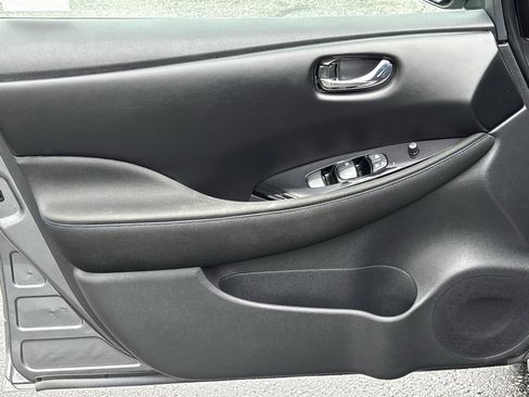 Used 2023 Nissan Leaf SV Plus image 11