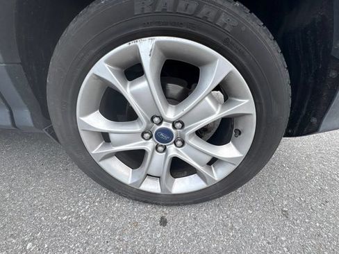 Used 2016 Ford Escape Titanium w/ Equipment Group 301A FWD image 14