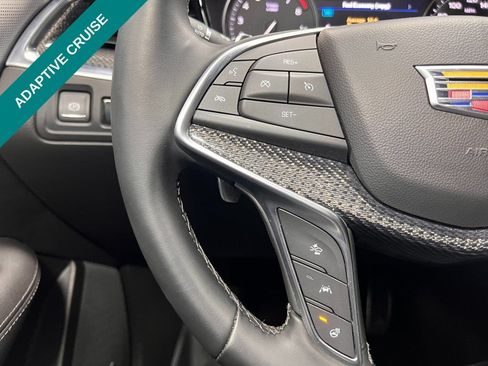 Used 2025 Cadillac XT5 Sportv w/ Technology Package AWD/4WD image 17
