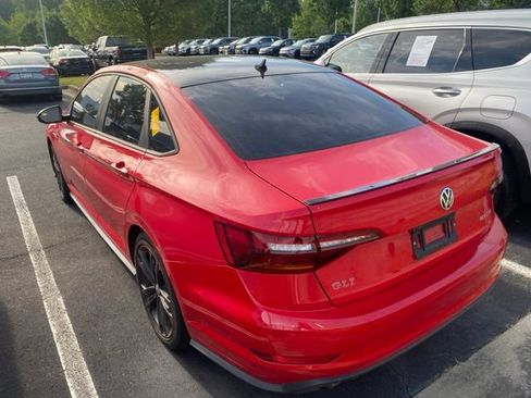 Used 2019 Volkswagen Jetta GLI FWD image 11