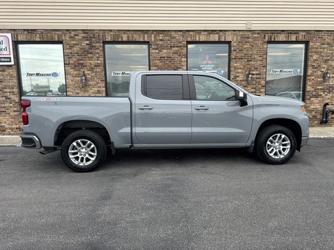 Used 2024 Chevrolet Silverado 1500 LT AWD/4WD image 6