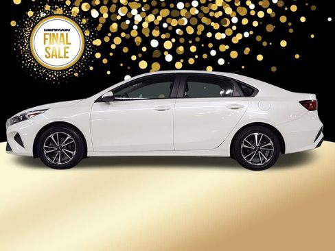 Certified 2023 Kia Forte LXS w/ LXS Technology Package image 9